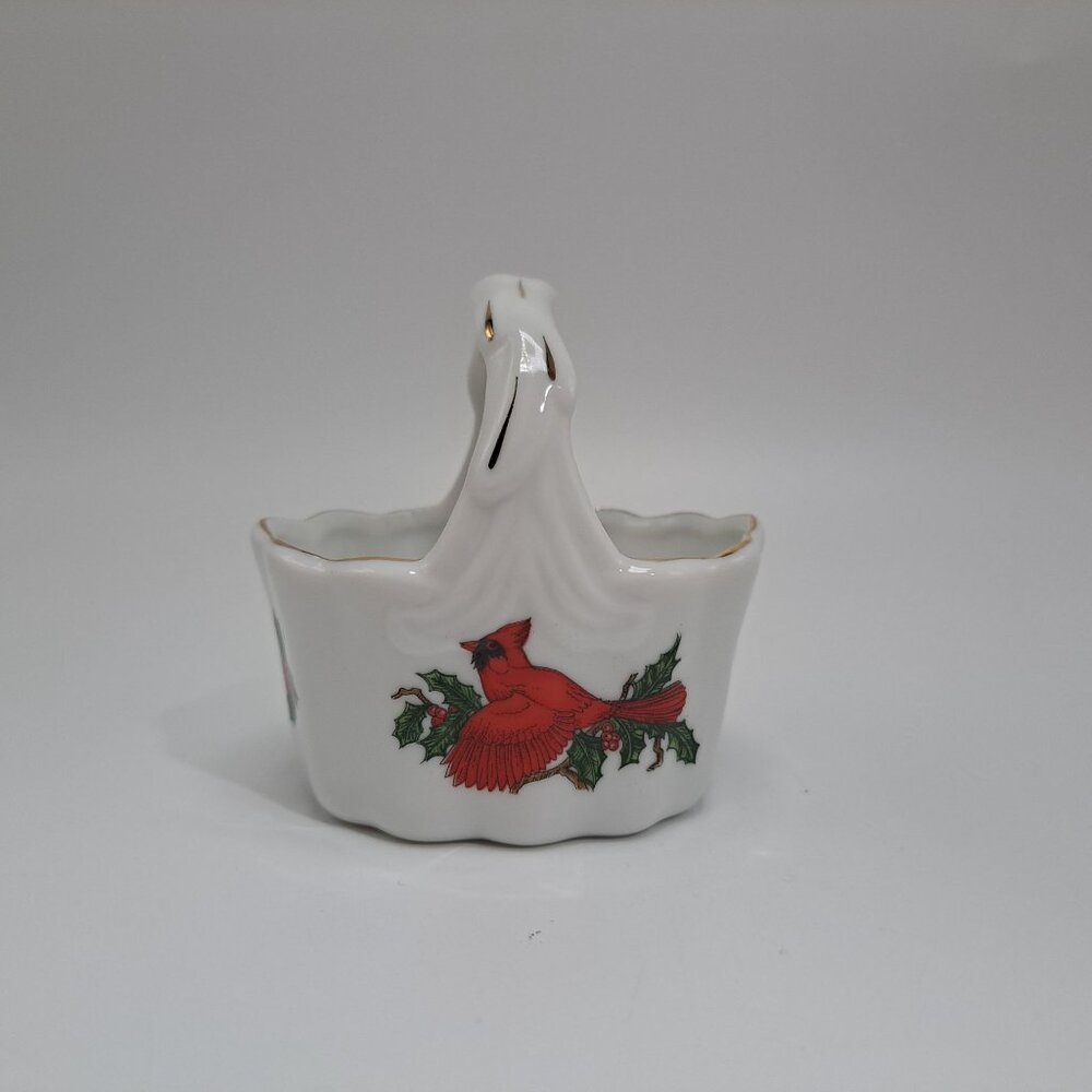 Lefton Christmas Basket Red Bird Holly Berries Tiny Trinket Candy Dish